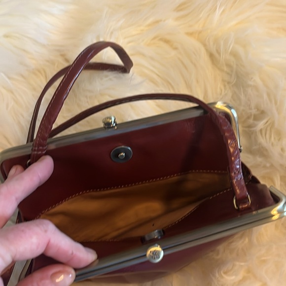 Henna Leather Shoulder Bag - Picture 3 of 7